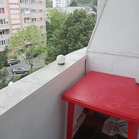 2 Cluj-Napoca